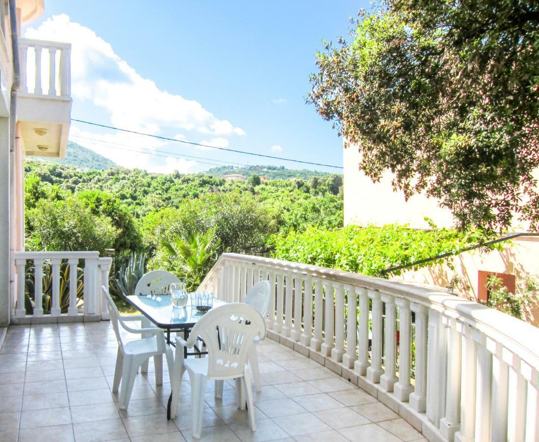 Villa Rossa Utjeha Buitenkant foto