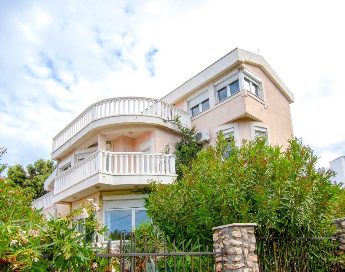 Villa Rossa Utjeha Buitenkant foto
